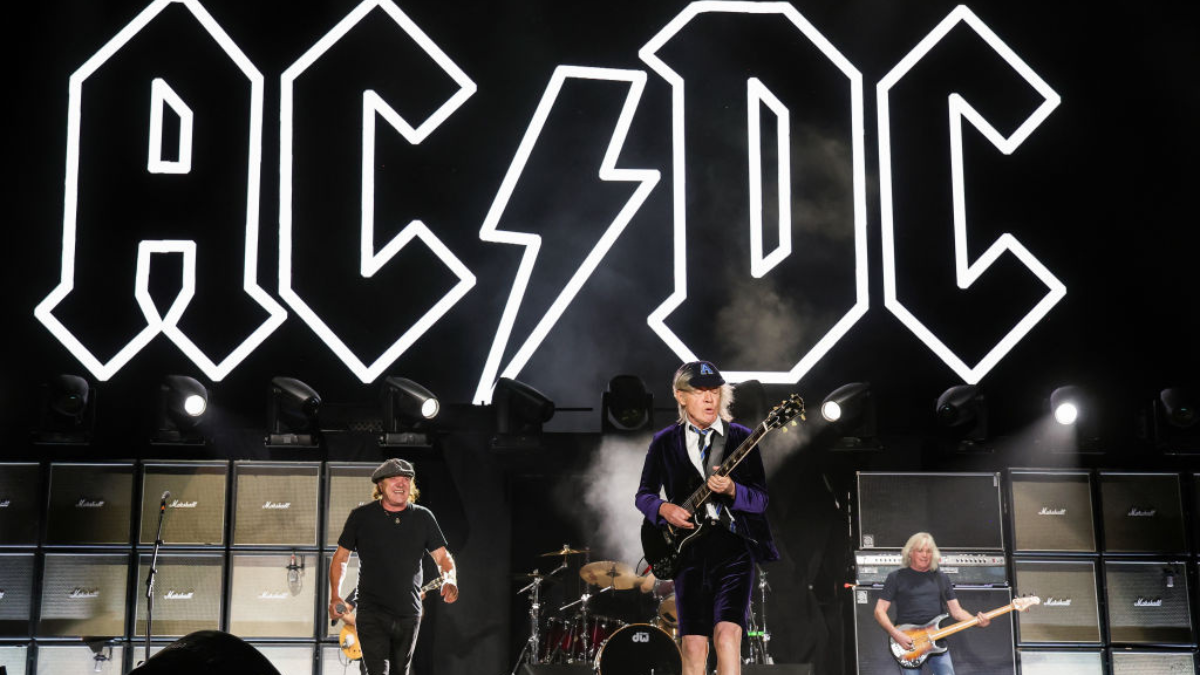 AC/DC publicó extraño video en sus redes y nos ilusiona con su nueva ...